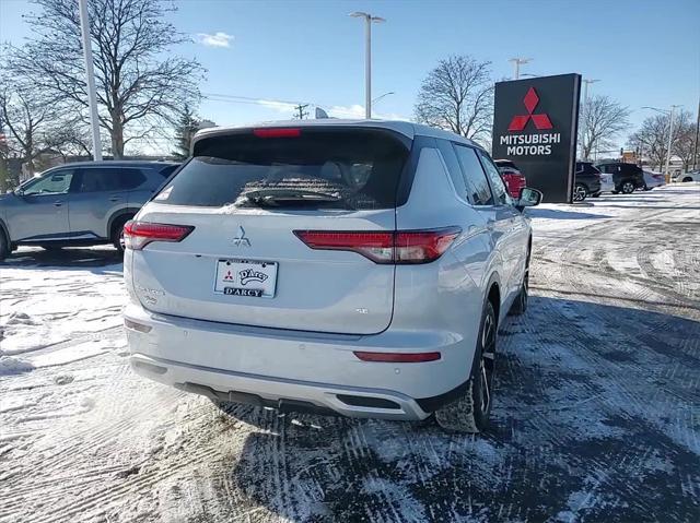 new 2024 Mitsubishi Outlander car, priced at $34,085