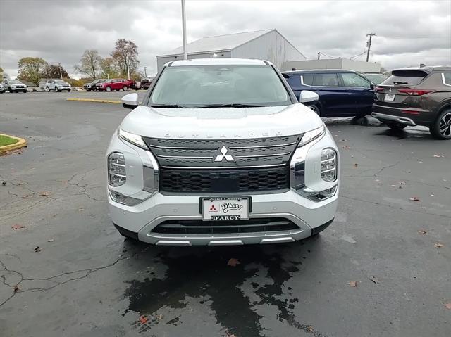 new 2024 Mitsubishi Outlander car, priced at $34,085