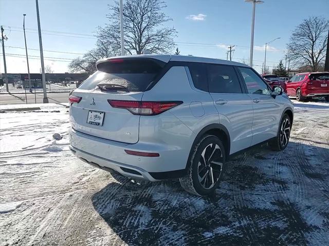 new 2024 Mitsubishi Outlander car, priced at $34,085