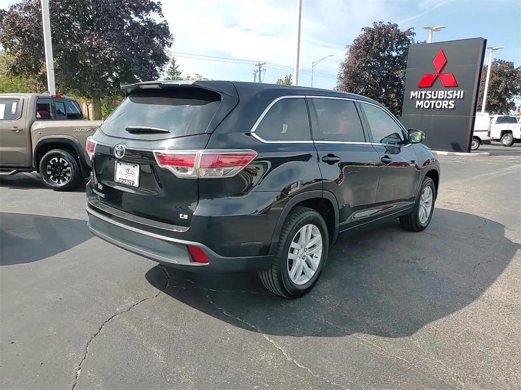 used 2015 Toyota Highlander car, priced at $15,800