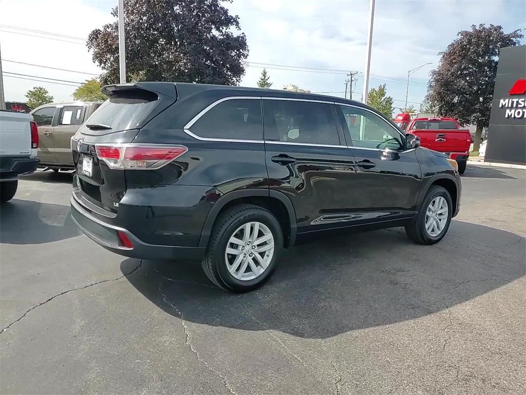used 2015 Toyota Highlander car, priced at $15,800