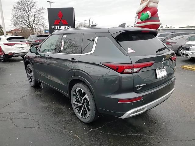 new 2024 Mitsubishi Outlander car, priced at $35,020