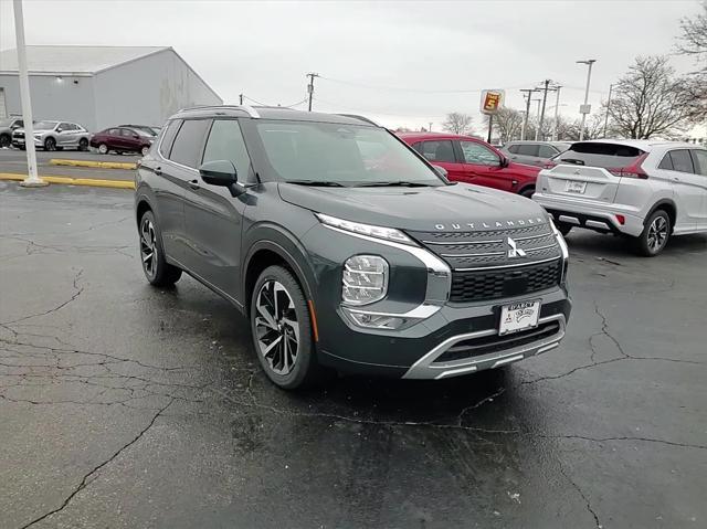 new 2024 Mitsubishi Outlander car, priced at $35,020