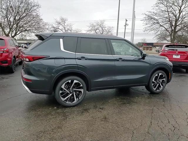 new 2024 Mitsubishi Outlander car, priced at $35,020