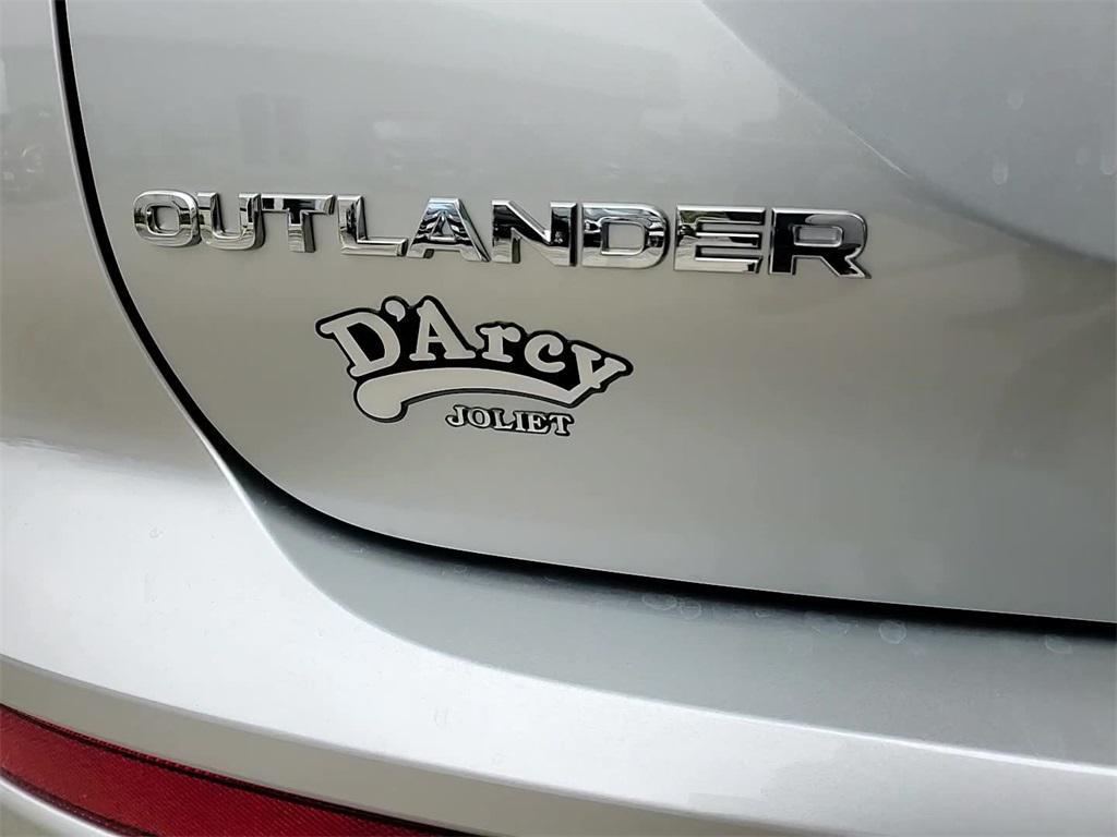 new 2025 Mitsubishi Outlander car, priced at $34,210