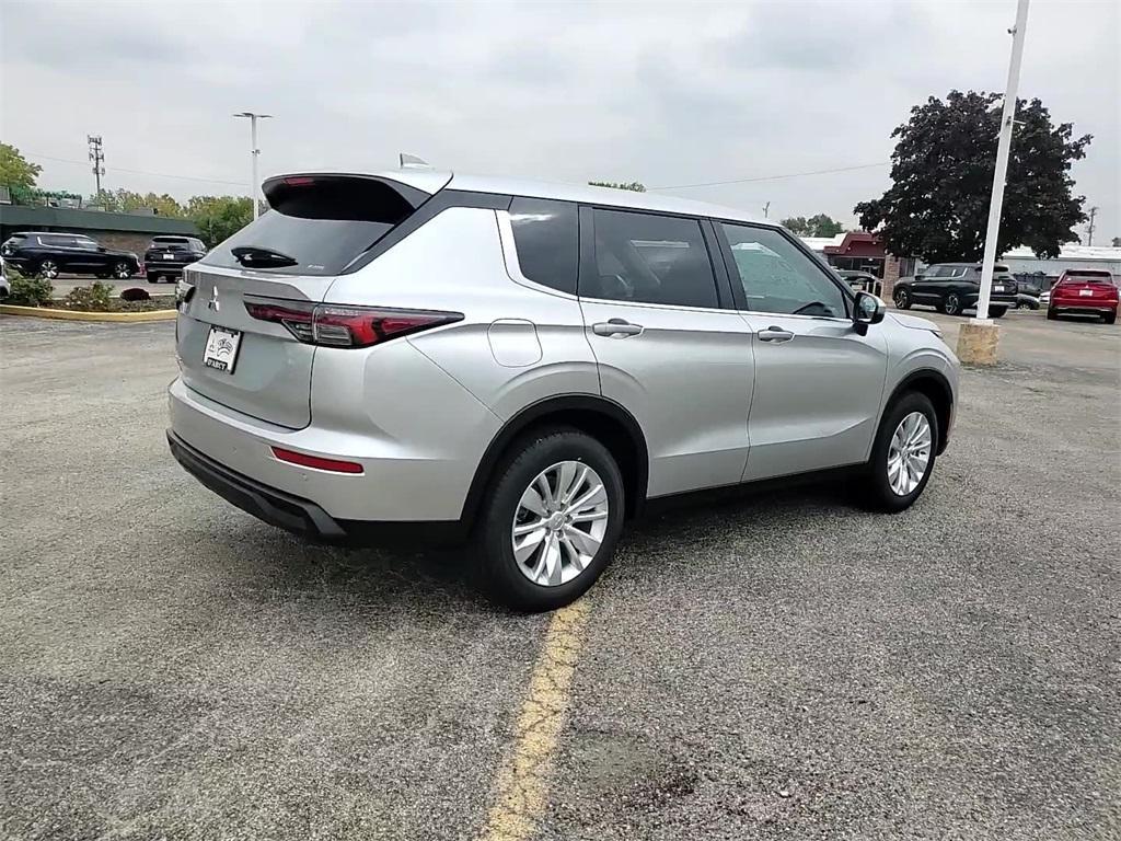 new 2025 Mitsubishi Outlander car, priced at $34,210