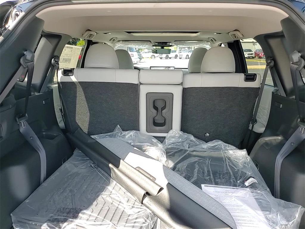 new 2025 Mitsubishi Outlander car