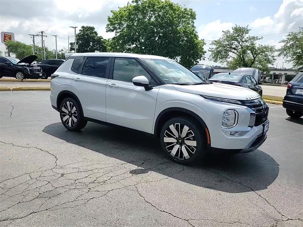 new 2025 Mitsubishi Outlander car, priced at $39,785