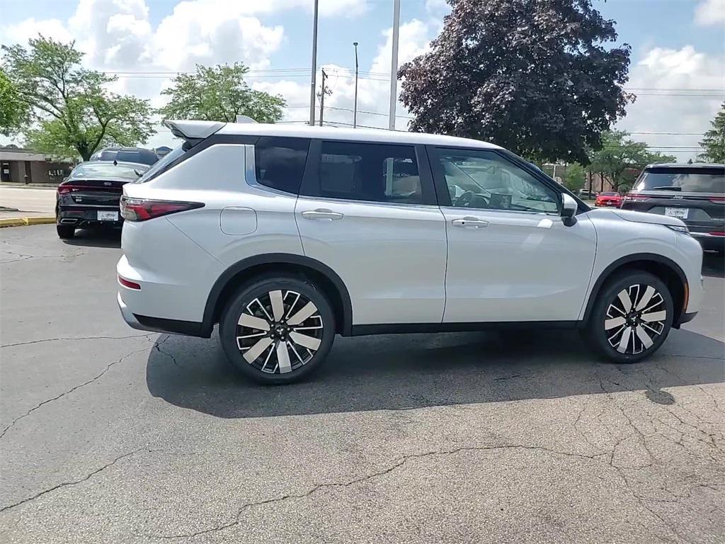 new 2025 Mitsubishi Outlander car, priced at $39,785