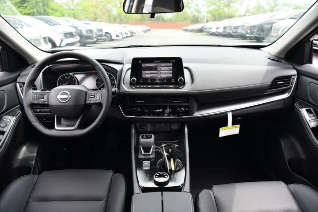 new 2025 Nissan Rogue car, priced at $33,675