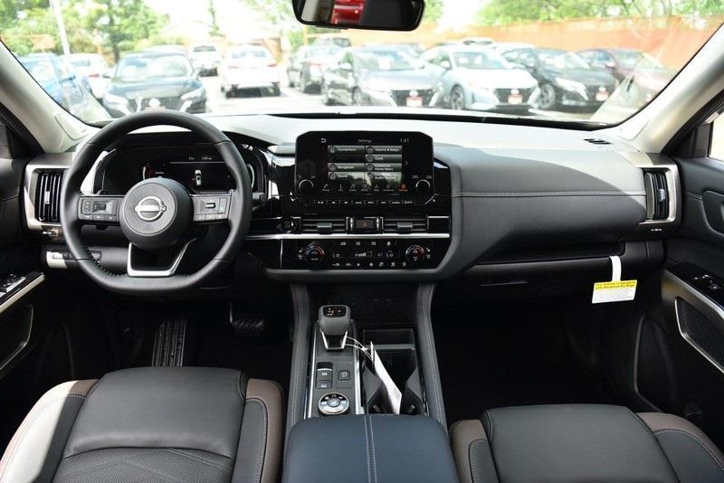 new 2025 Nissan Pathfinder car, priced at $47,680