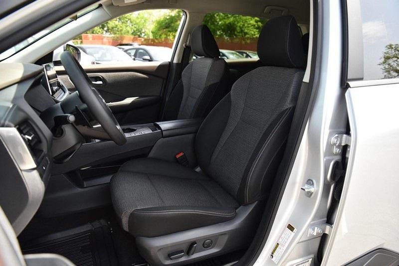 used 2023 Nissan Rogue car, priced at $24,266