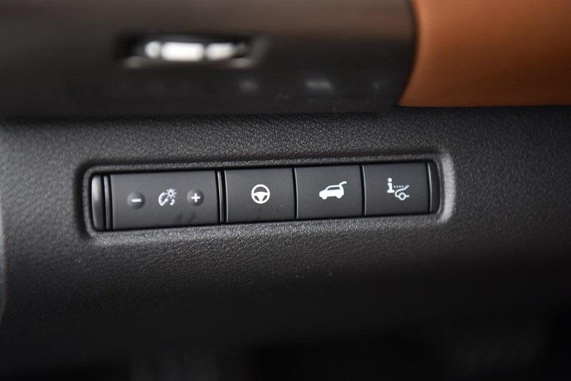 new 2025 Nissan Pathfinder car, priced at $48,385