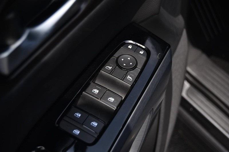 new 2025 Nissan Pathfinder car, priced at $45,600