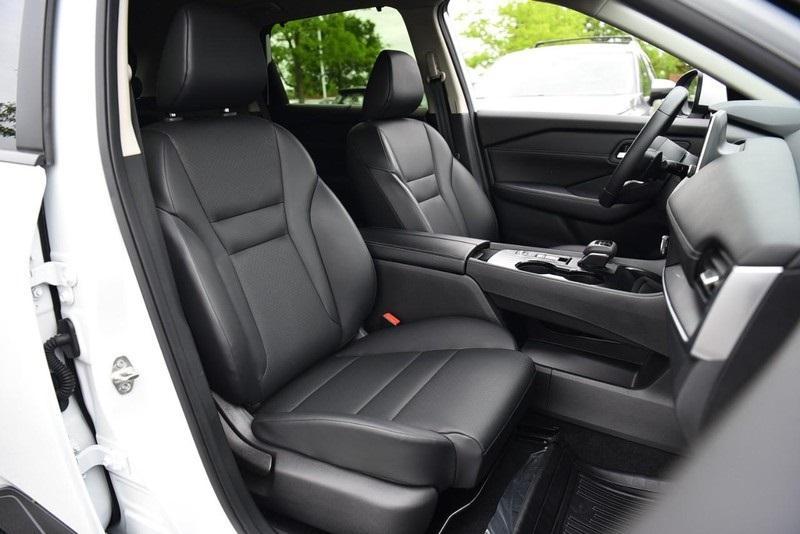 used 2024 Nissan Rogue car, priced at $30,477