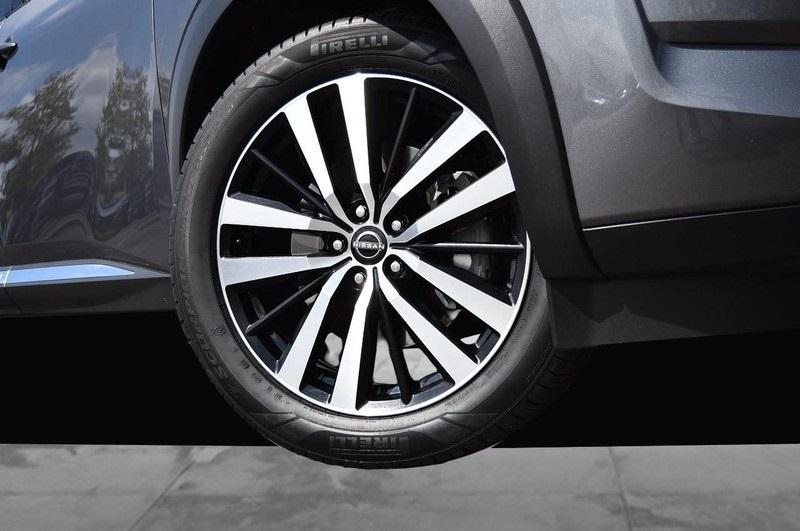 used 2023 Nissan Pathfinder car, priced at $39,399