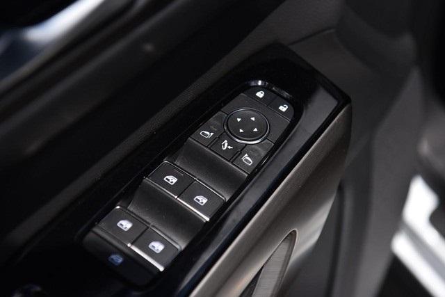 new 2025 Nissan Pathfinder car, priced at $55,205