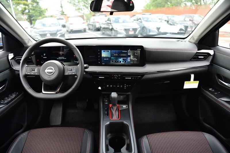 new 2025 Nissan Kicks car, priced at $29,658