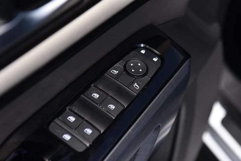 new 2025 Nissan Pathfinder car, priced at $45,549