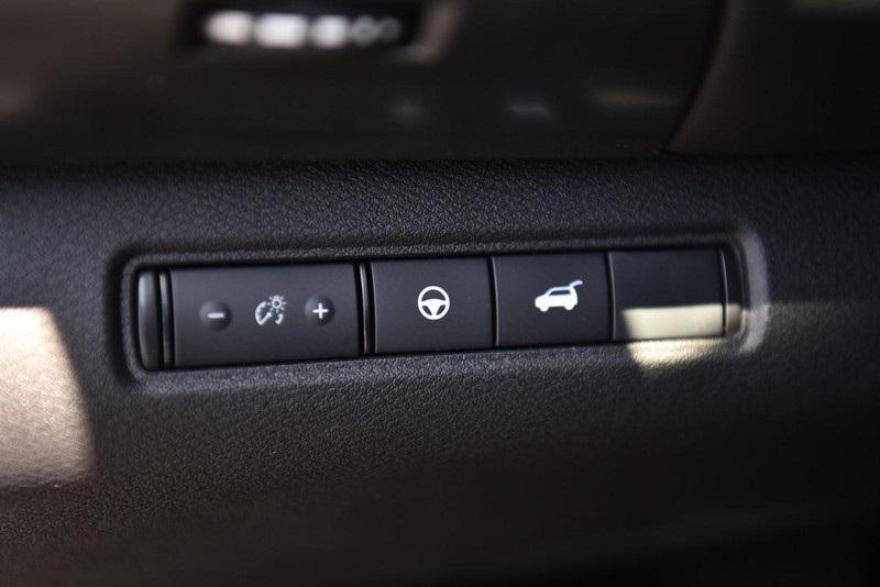 new 2025 Nissan Pathfinder car, priced at $44,765