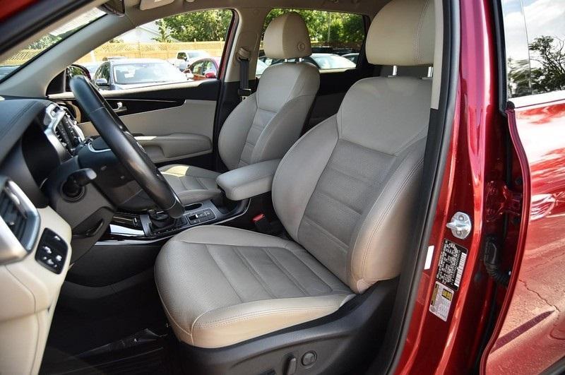 used 2019 Kia Sorento car, priced at $18,277