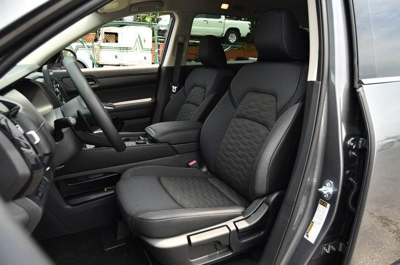 new 2025 Nissan Pathfinder car, priced at $35,940