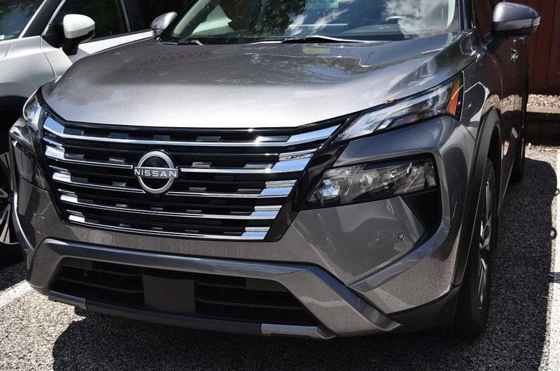 used 2024 Nissan Rogue car, priced at $31,399