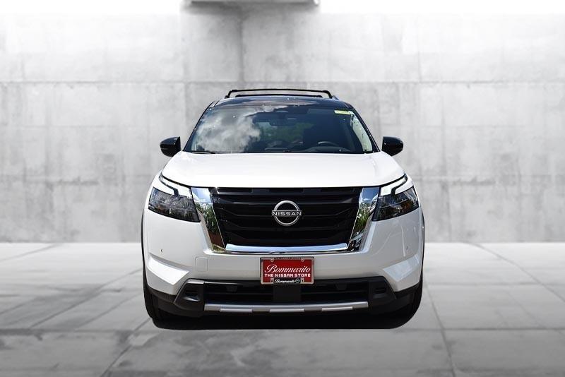 new 2025 Nissan Pathfinder car, priced at $50,685