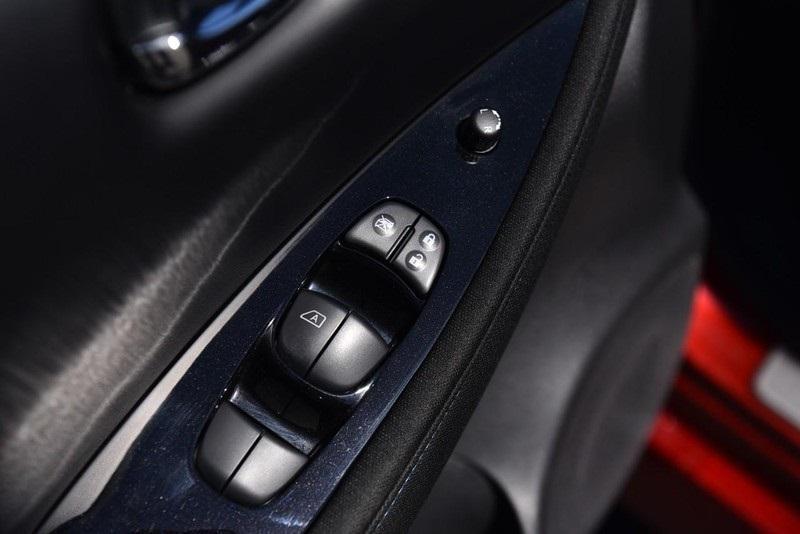 used 2024 Nissan Leaf car, priced at $21,455