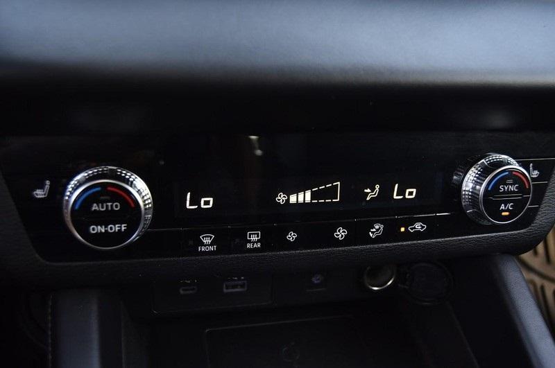 used 2024 Mitsubishi Outlander car, priced at $25,788