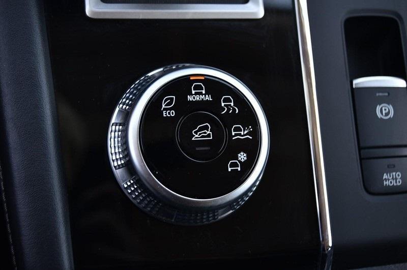 used 2024 Mitsubishi Outlander car, priced at $25,788
