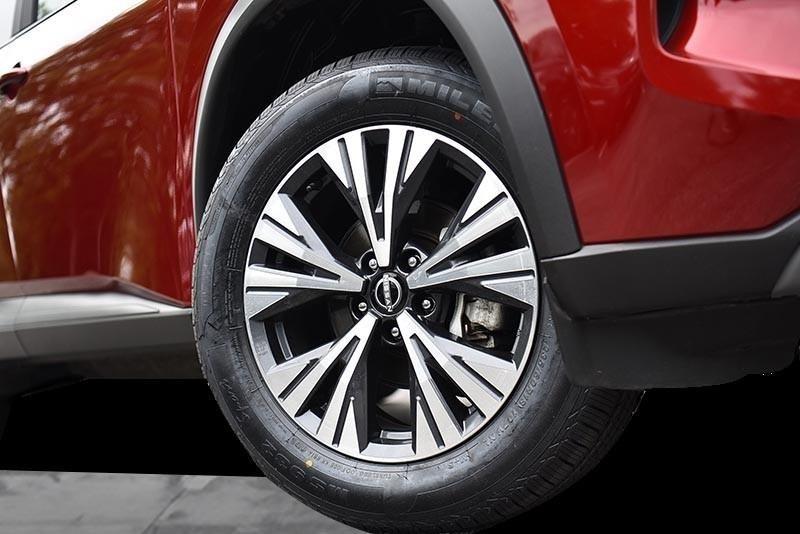used 2023 Nissan Rogue car, priced at $24,566