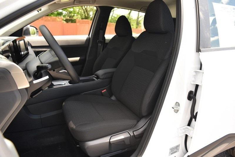new 2025 Nissan Kicks car, priced at $23,400