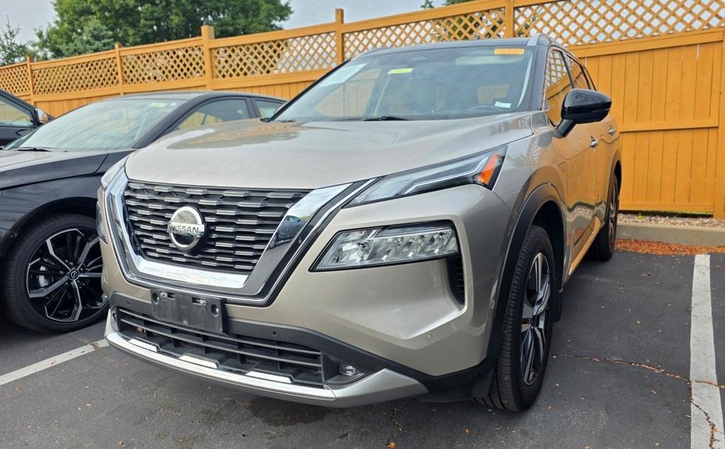 used 2021 Nissan Rogue car, priced at $24,999