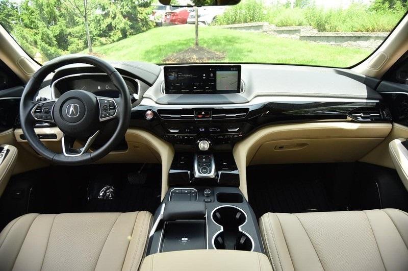 used 2023 Acura MDX car, priced at $40,966