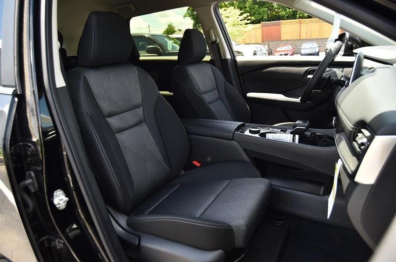new 2025 Nissan Rogue car, priced at $31,909