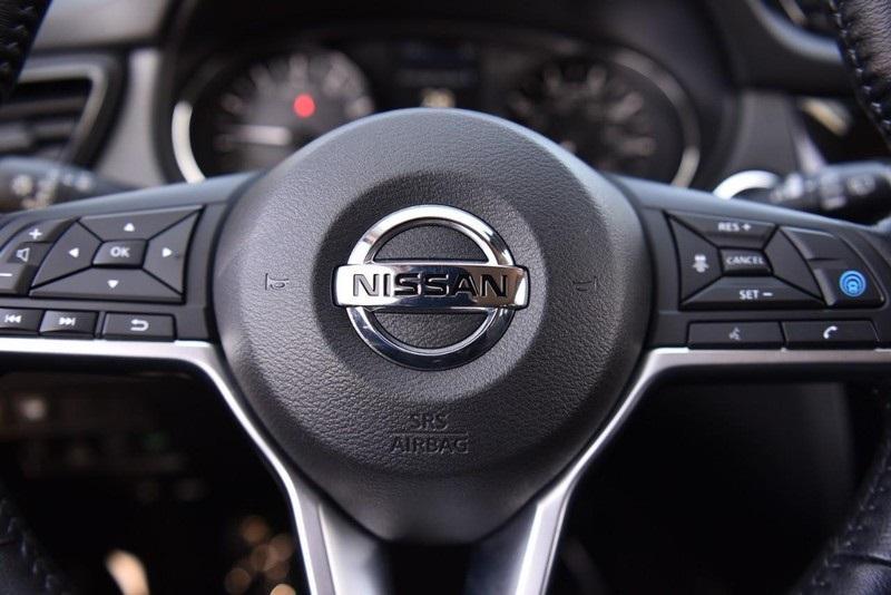 used 2022 Nissan Rogue Sport car, priced at $23,399