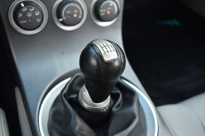 used 2003 Nissan 350Z car, priced at $13,777