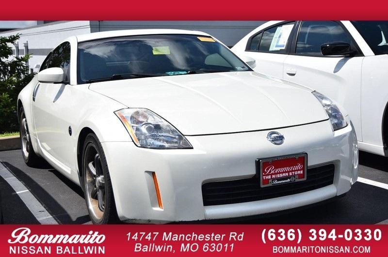 used 2003 Nissan 350Z car, priced at $13,999