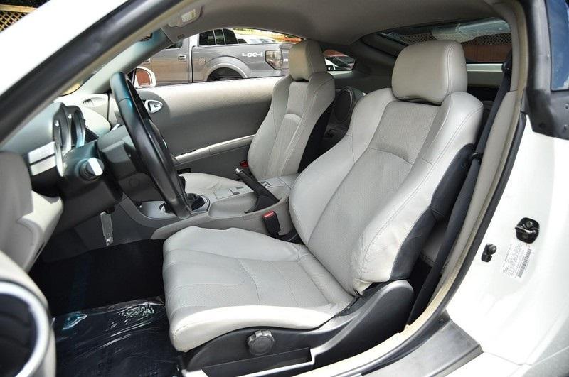 used 2003 Nissan 350Z car, priced at $13,777