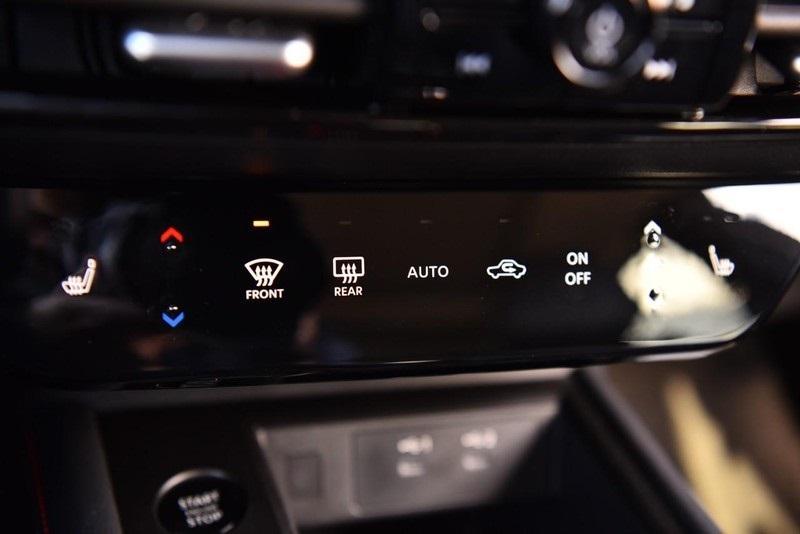 new 2025 Nissan Kicks car, priced at $30,675
