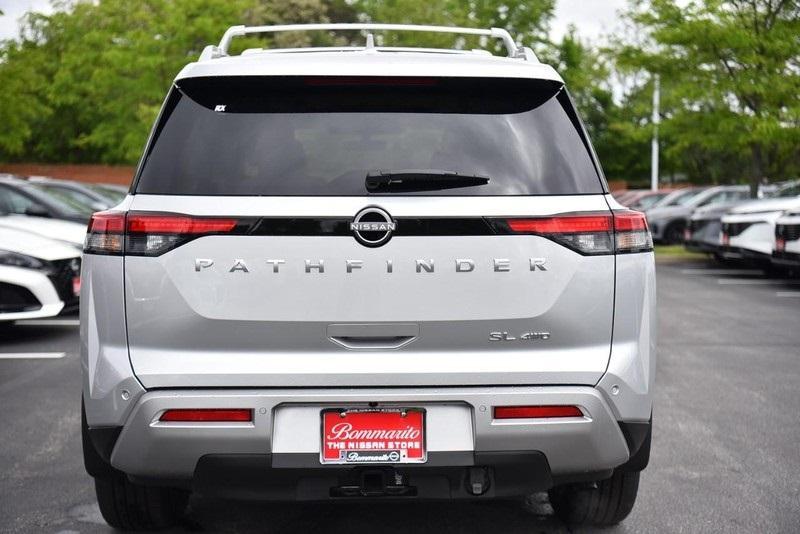 new 2025 Nissan Pathfinder car, priced at $45,382