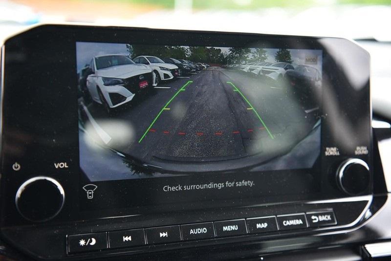new 2025 Nissan Pathfinder car, priced at $45,382
