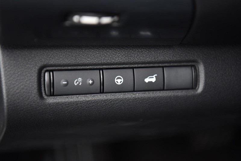 new 2025 Nissan Pathfinder car, priced at $45,382
