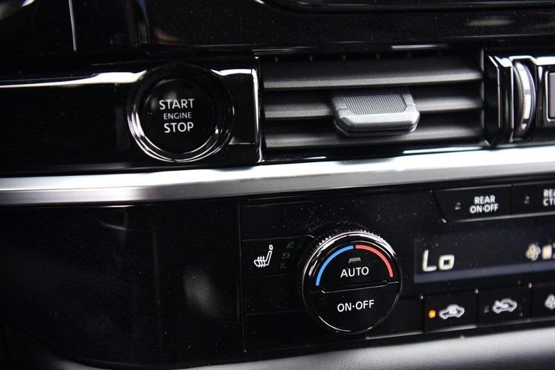 new 2025 Nissan Pathfinder car, priced at $45,382