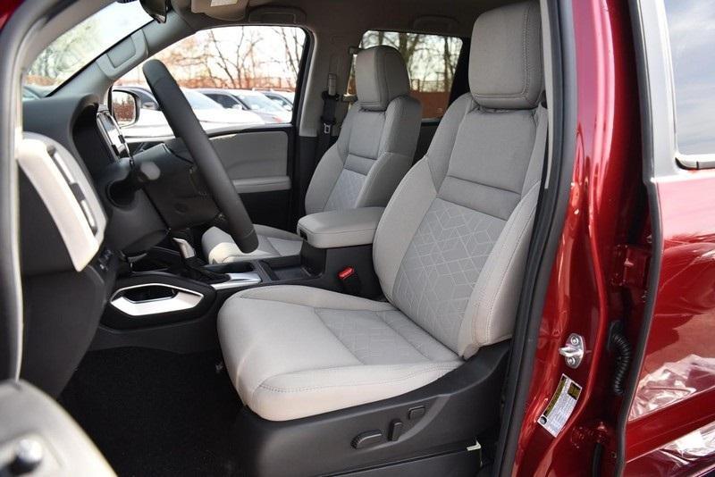 new 2025 Nissan Frontier car, priced at $40,350