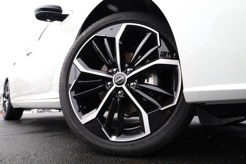 new 2025 Nissan Altima car, priced at $33,049