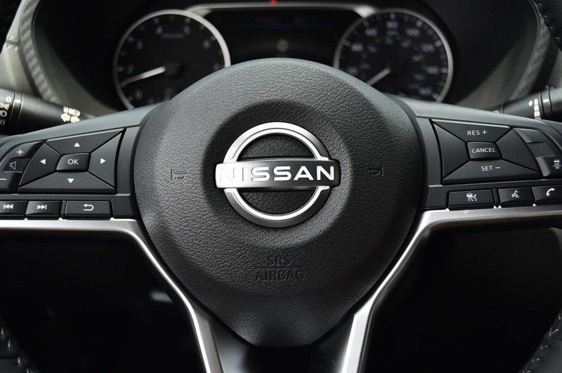 new 2025 Nissan Sentra car, priced at $23,705