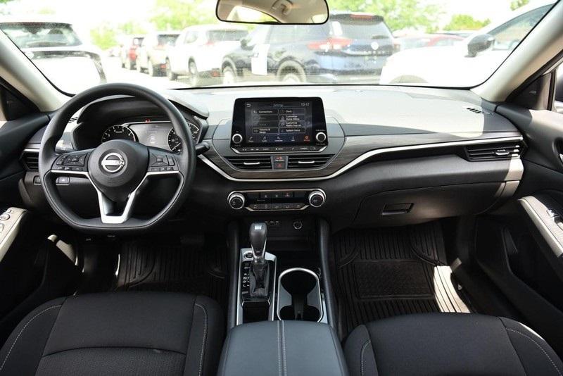 used 2024 Nissan Altima car, priced at $24,266