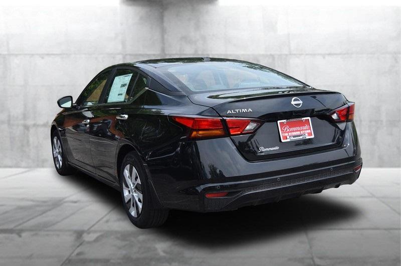 new 2025 Nissan Altima car, priced at $26,950